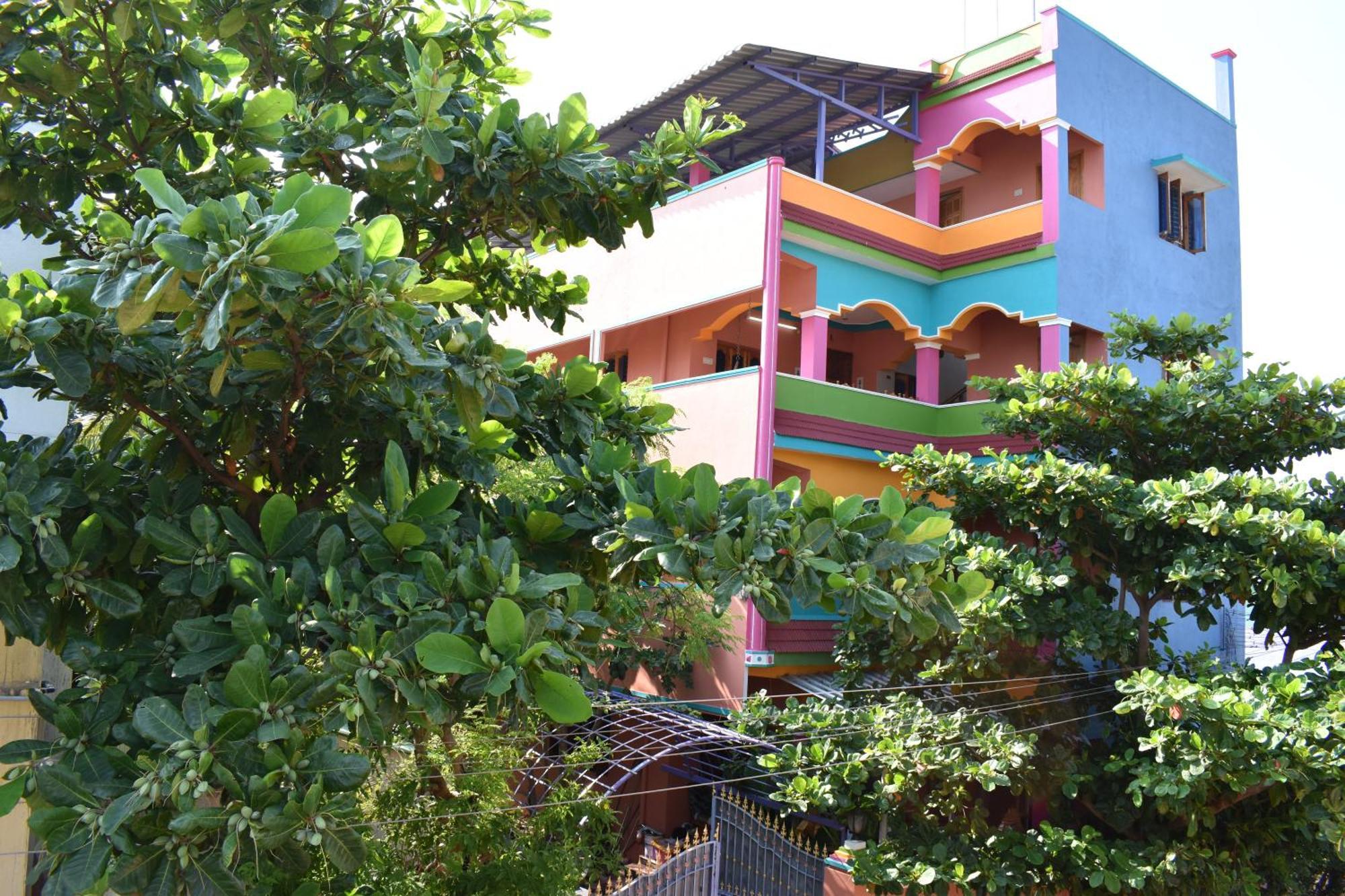 Rainbow Guest House Tiruvannāmalai Dış mekan fotoğraf