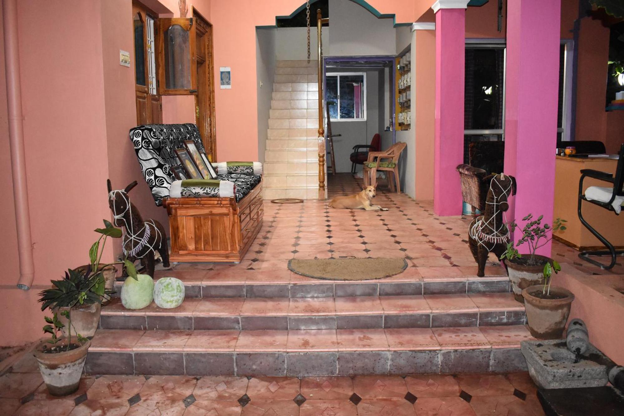 Rainbow Guest House Tiruvannāmalai Dış mekan fotoğraf