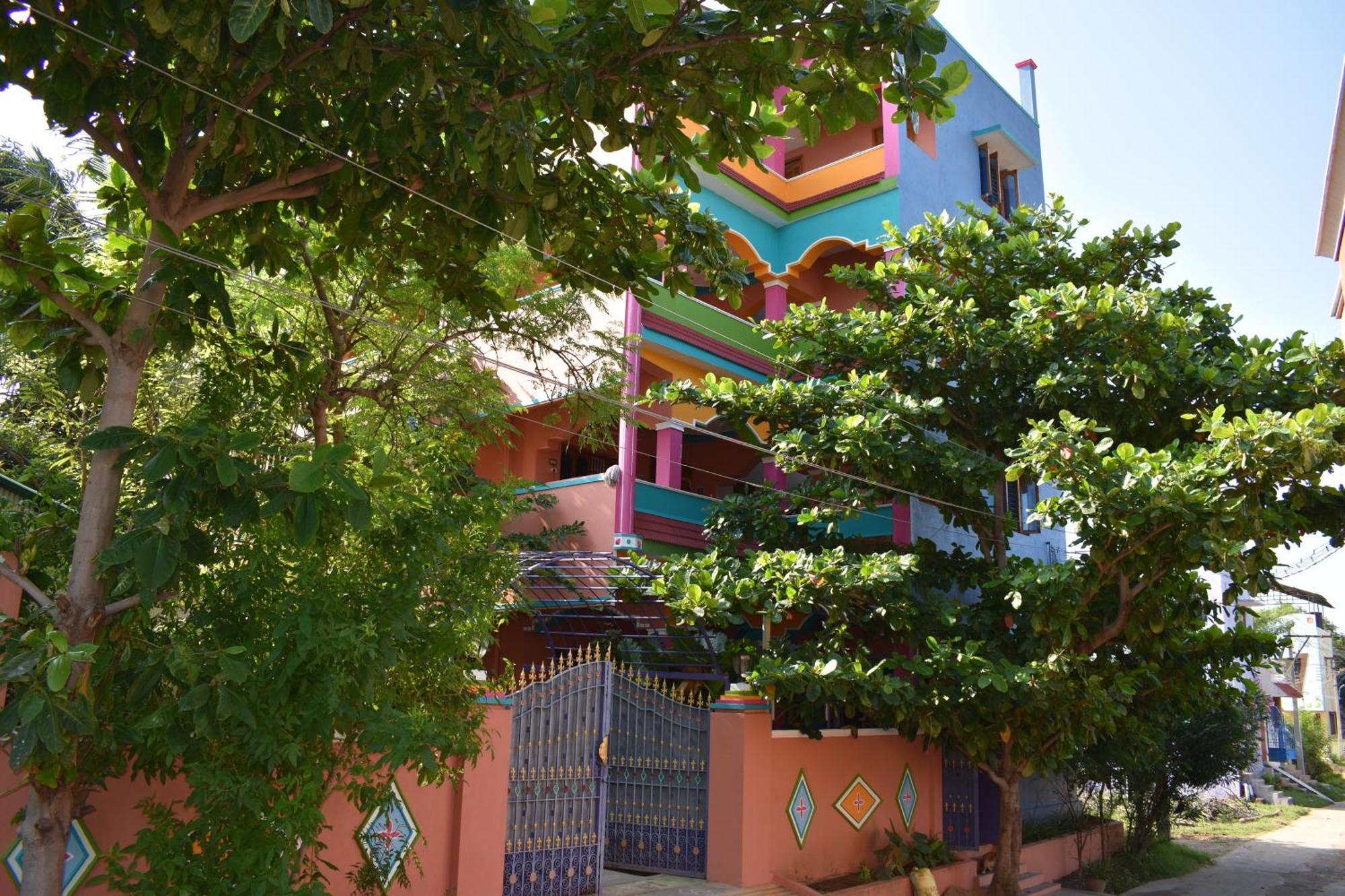 Rainbow Guest House Tiruvannāmalai Dış mekan fotoğraf