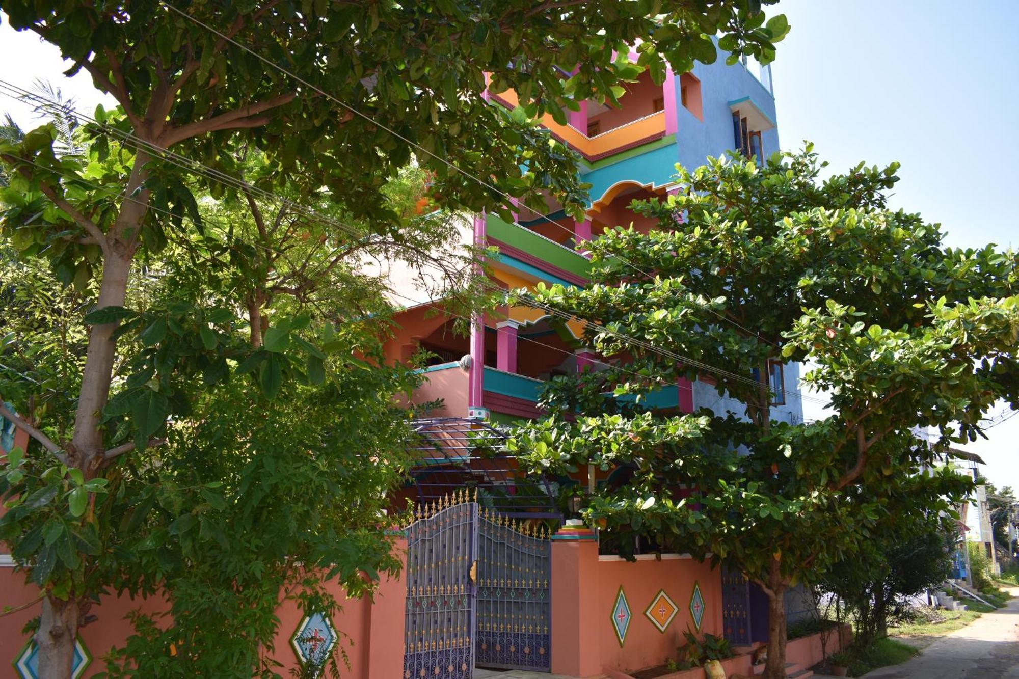 Rainbow Guest House Tiruvannāmalai Dış mekan fotoğraf