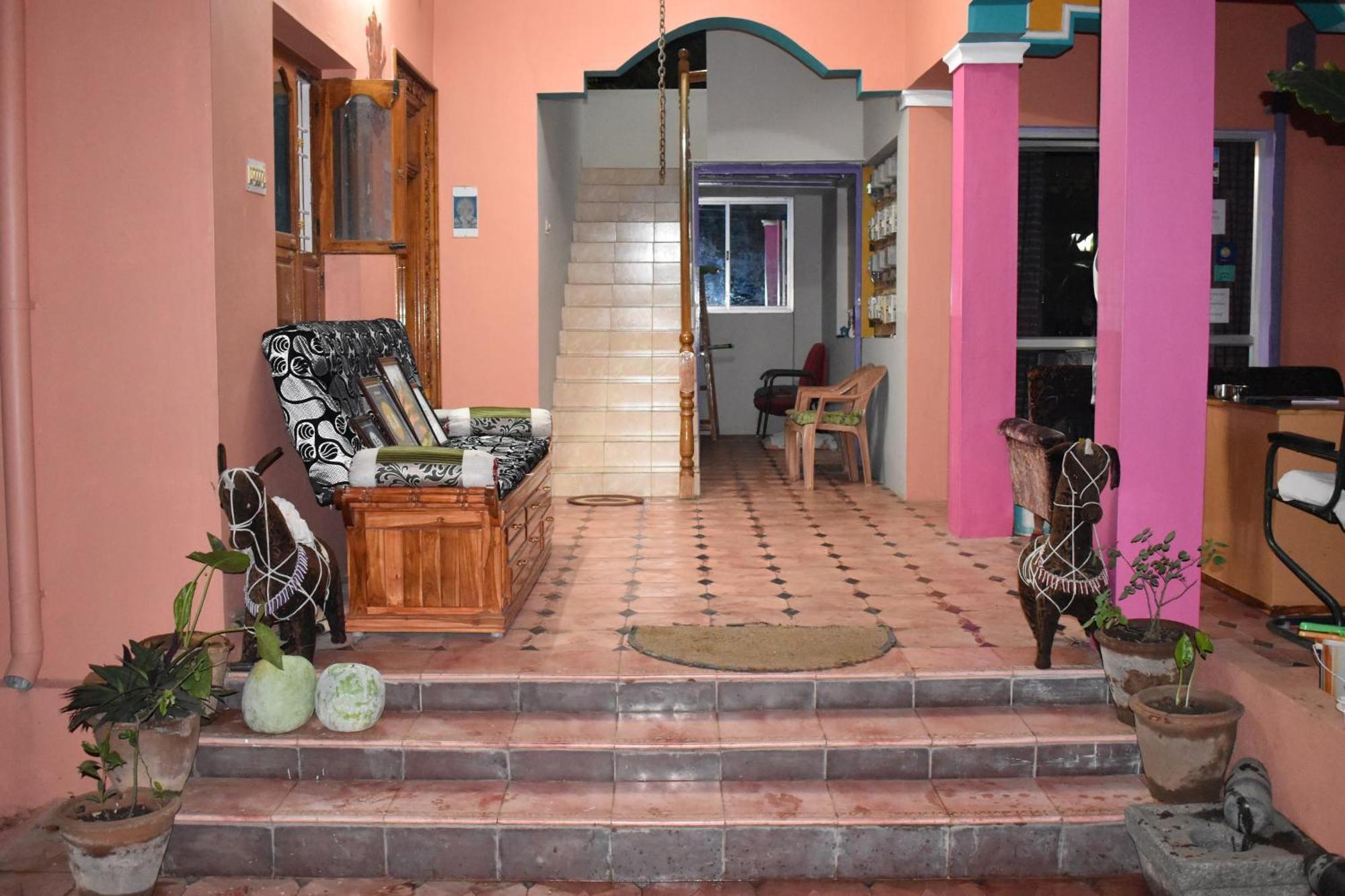 Rainbow Guest House Tiruvannāmalai Dış mekan fotoğraf
