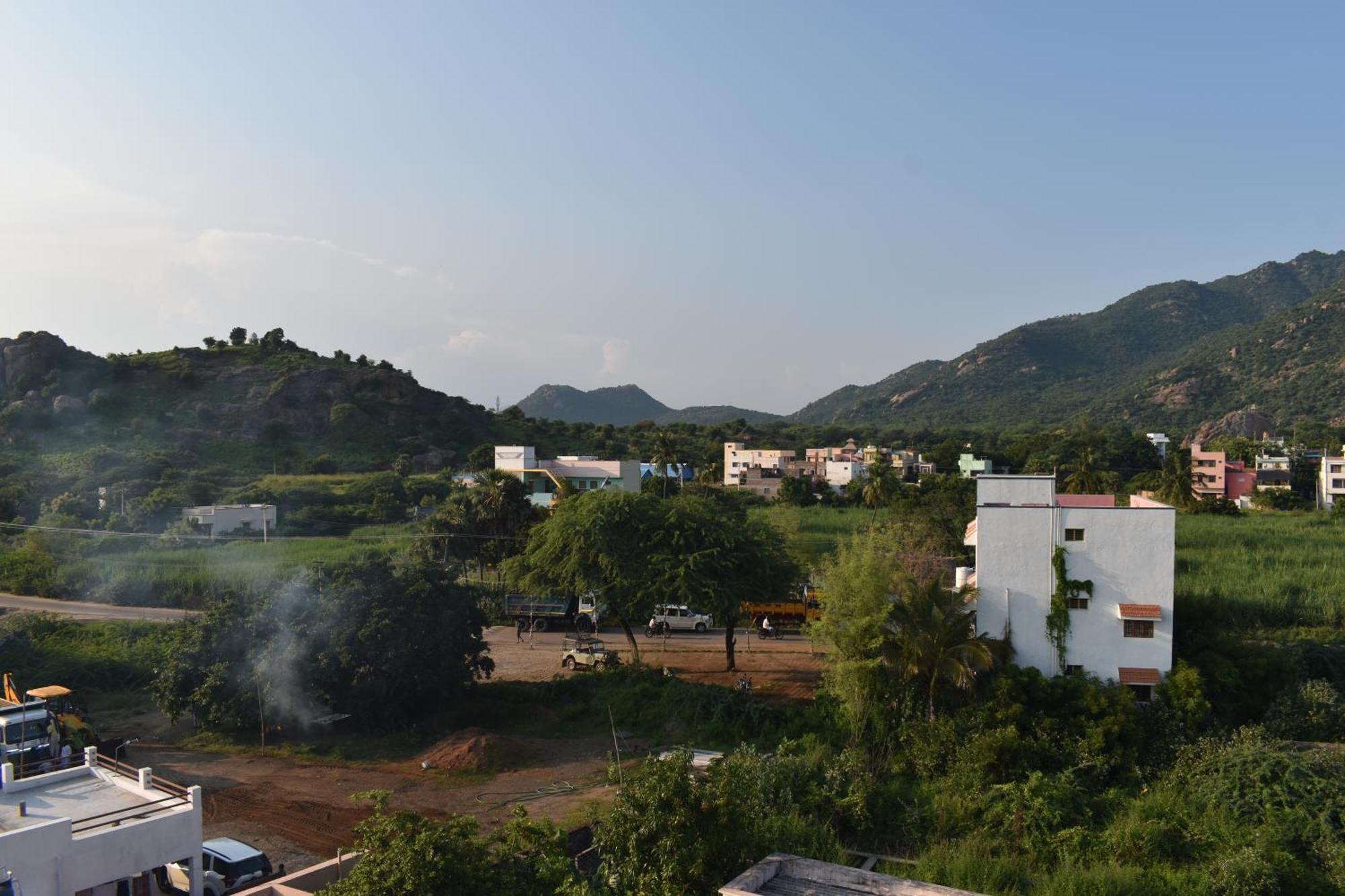 Rainbow Guest House Tiruvannāmalai Dış mekan fotoğraf
