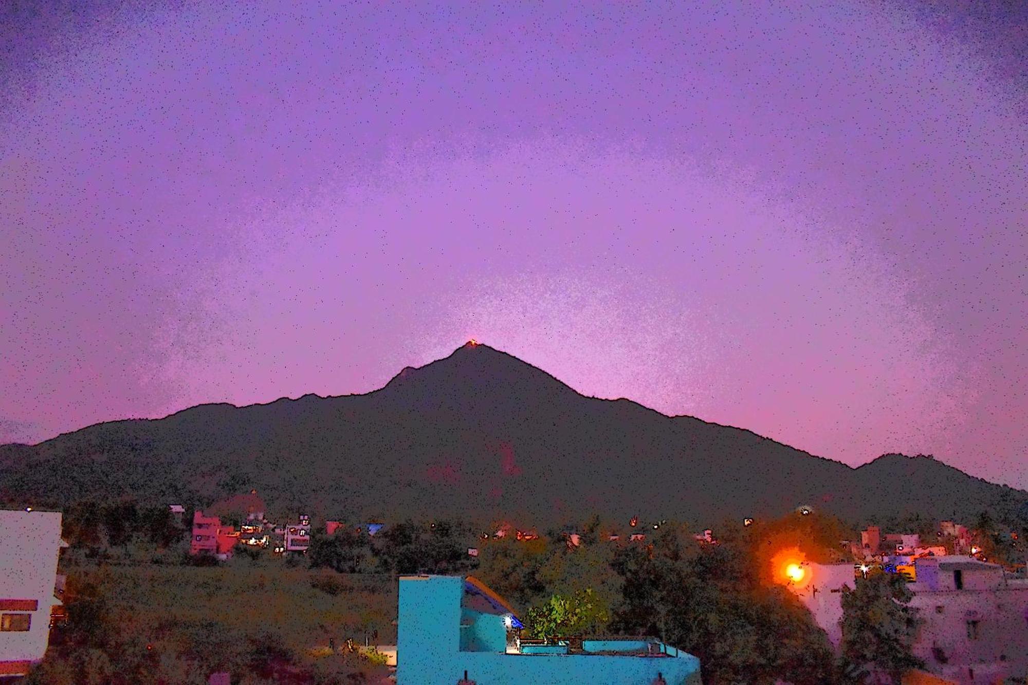 Rainbow Guest House Tiruvannāmalai Dış mekan fotoğraf