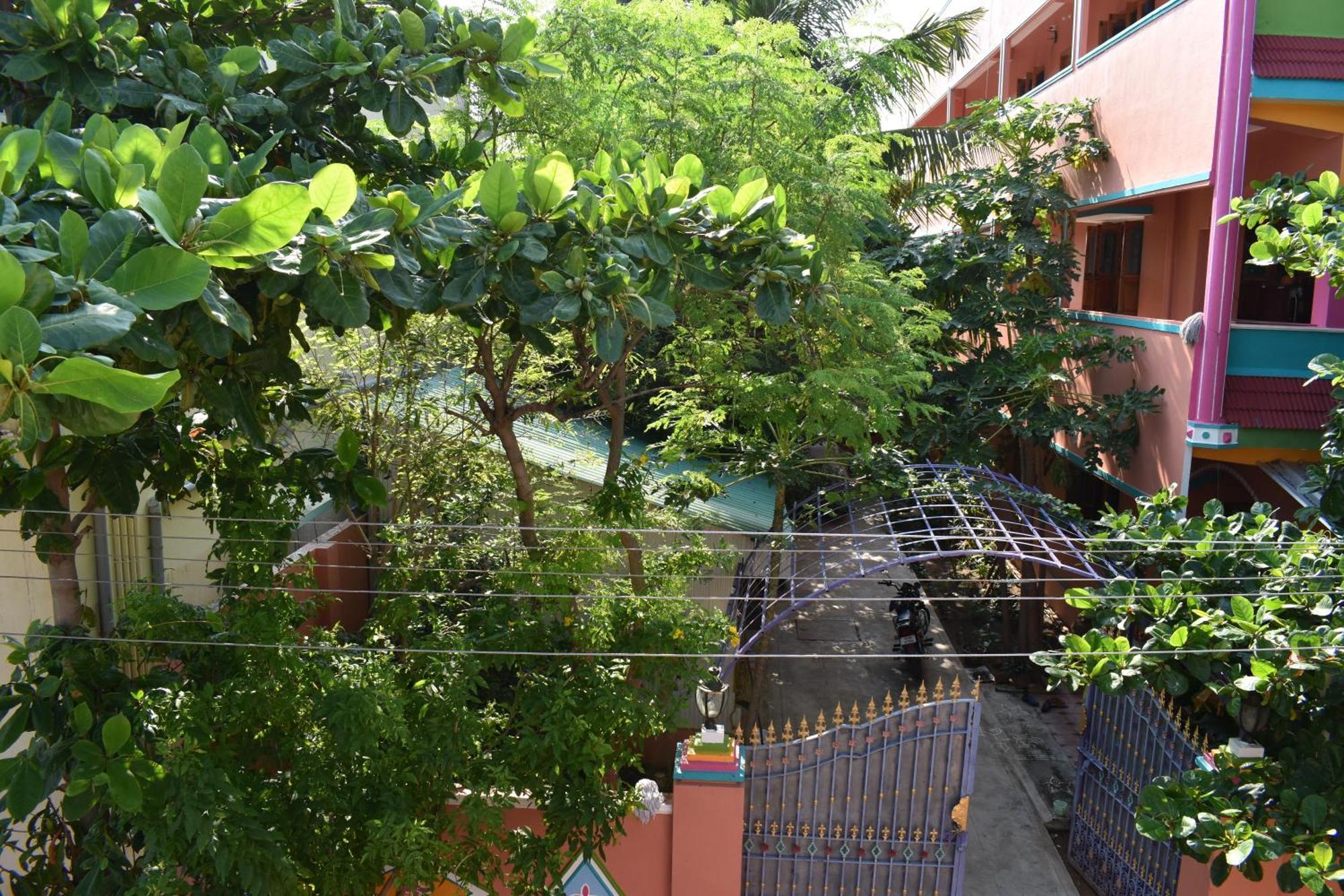 Rainbow Guest House Tiruvannāmalai Dış mekan fotoğraf
